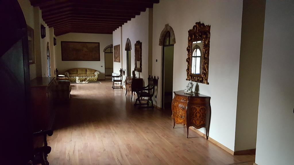 Tenuta Il Tenchio Lacchiarella Bagian luar foto